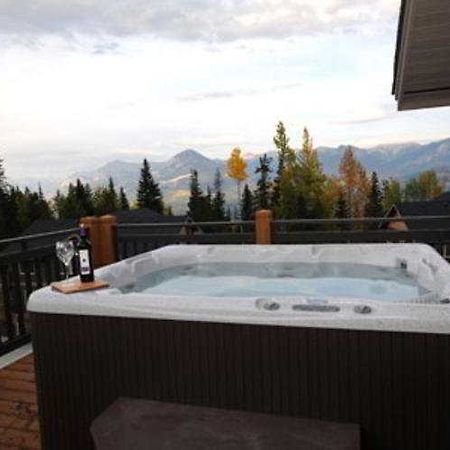 Aspens At Kicking Horse Mountain Resort Golden Eksteriør billede